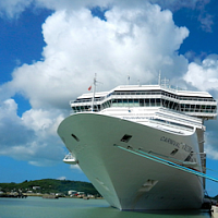 Круизный лайнер Carnival Valor